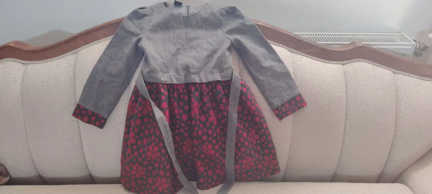 پیراهن گرم مجلسی دخترانه و شلوار|کفش و لباس بچه|کرمان, |دیوار