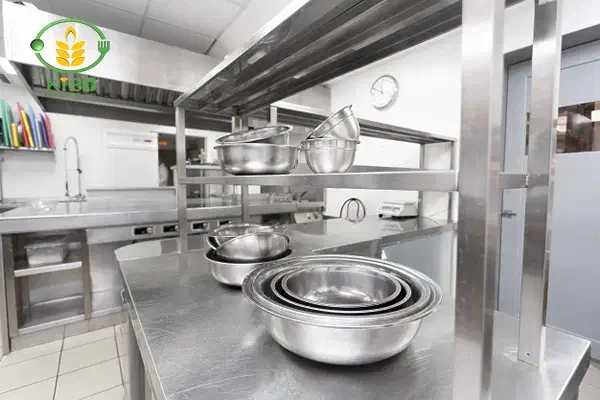 نیرو جهت بسته بندی وتحویل غذا بیرون بر|استخدام خدمات فروشگاه و رستوران|اراک, |دیوار