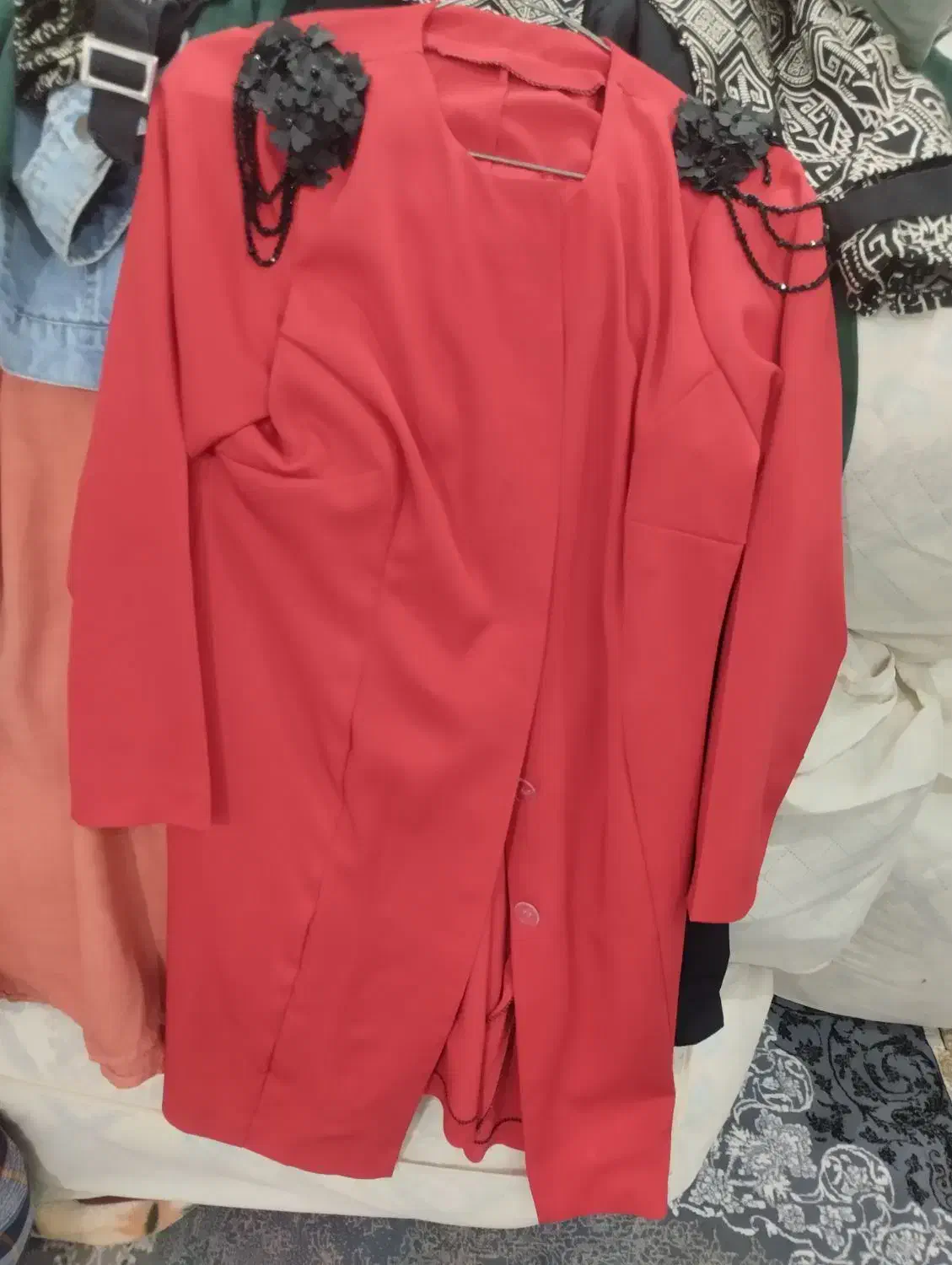 مانتو|لباس|تربت‌حیدریه, بالا ولایت|دیوار