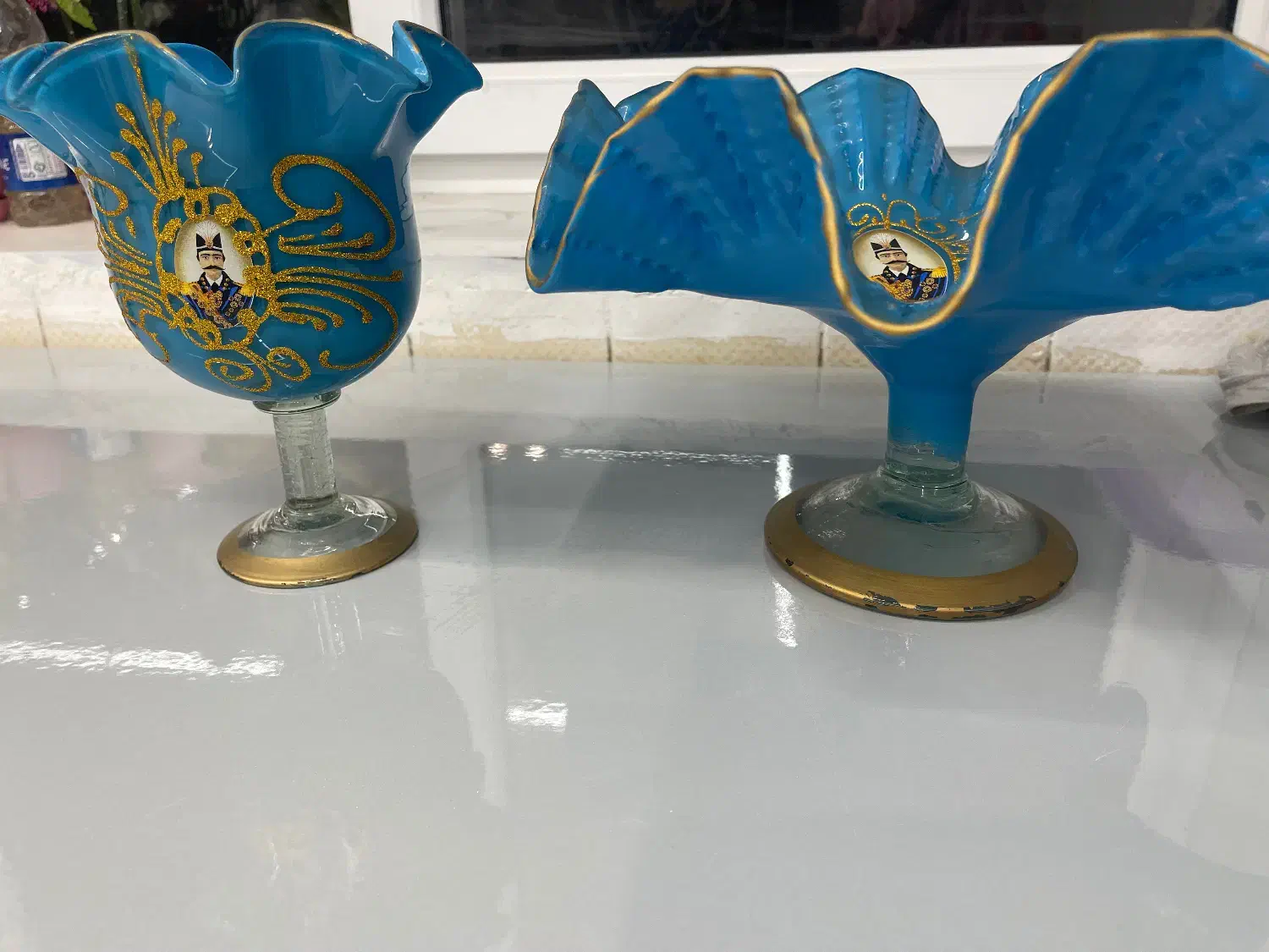 فیروزه شاه عباسی|ظروف سرو و پذیرایی|مهاجران, |دیوار