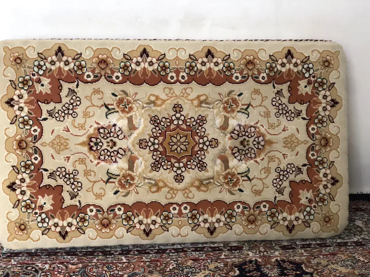 شش عدد پشتی کاملا نو|پشتی|قروه, |دیوار