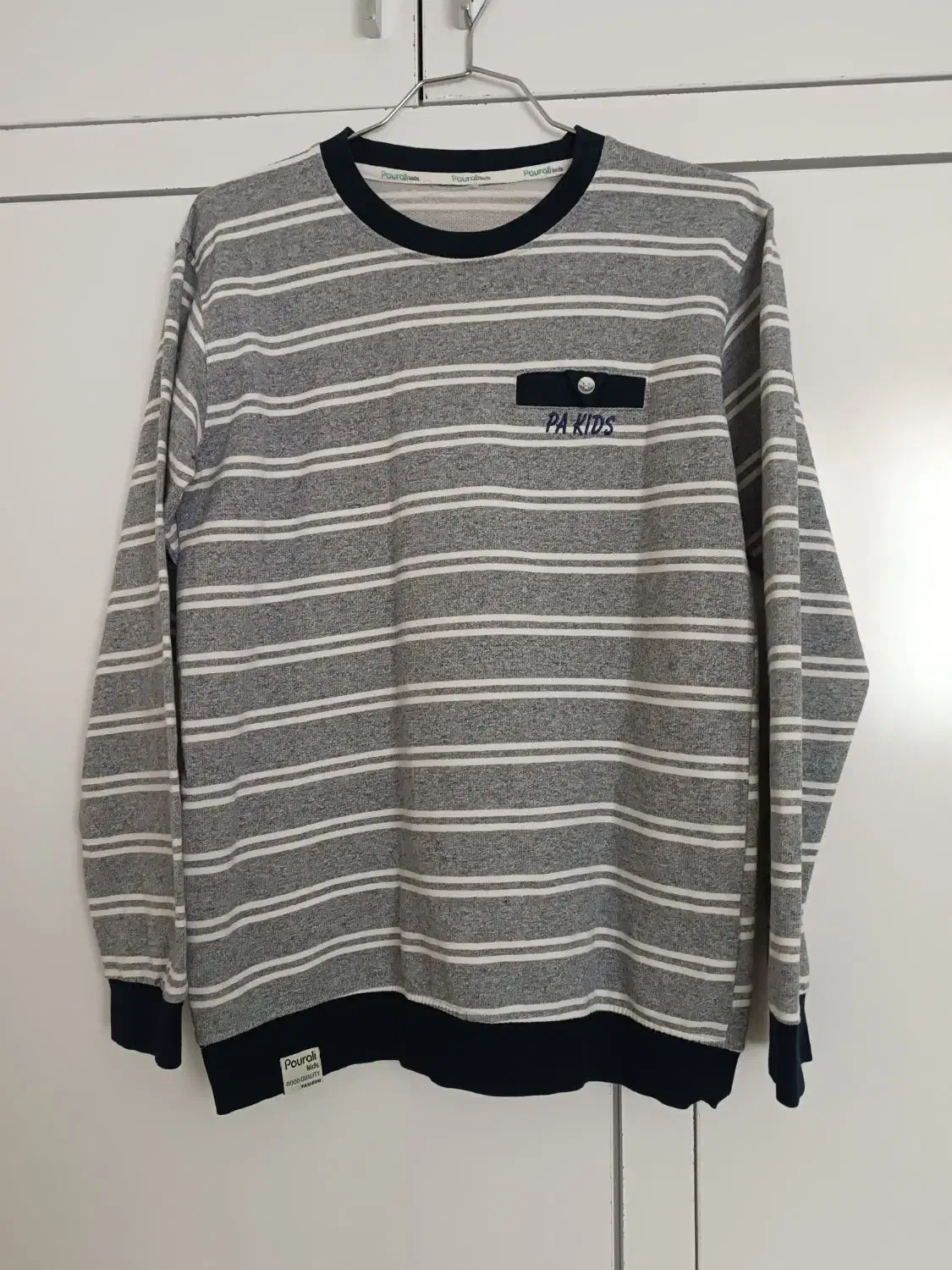 بلوز پسرونه خیلی نو|کفش و لباس بچه|سبزوار, امیر کبیر|دیوار