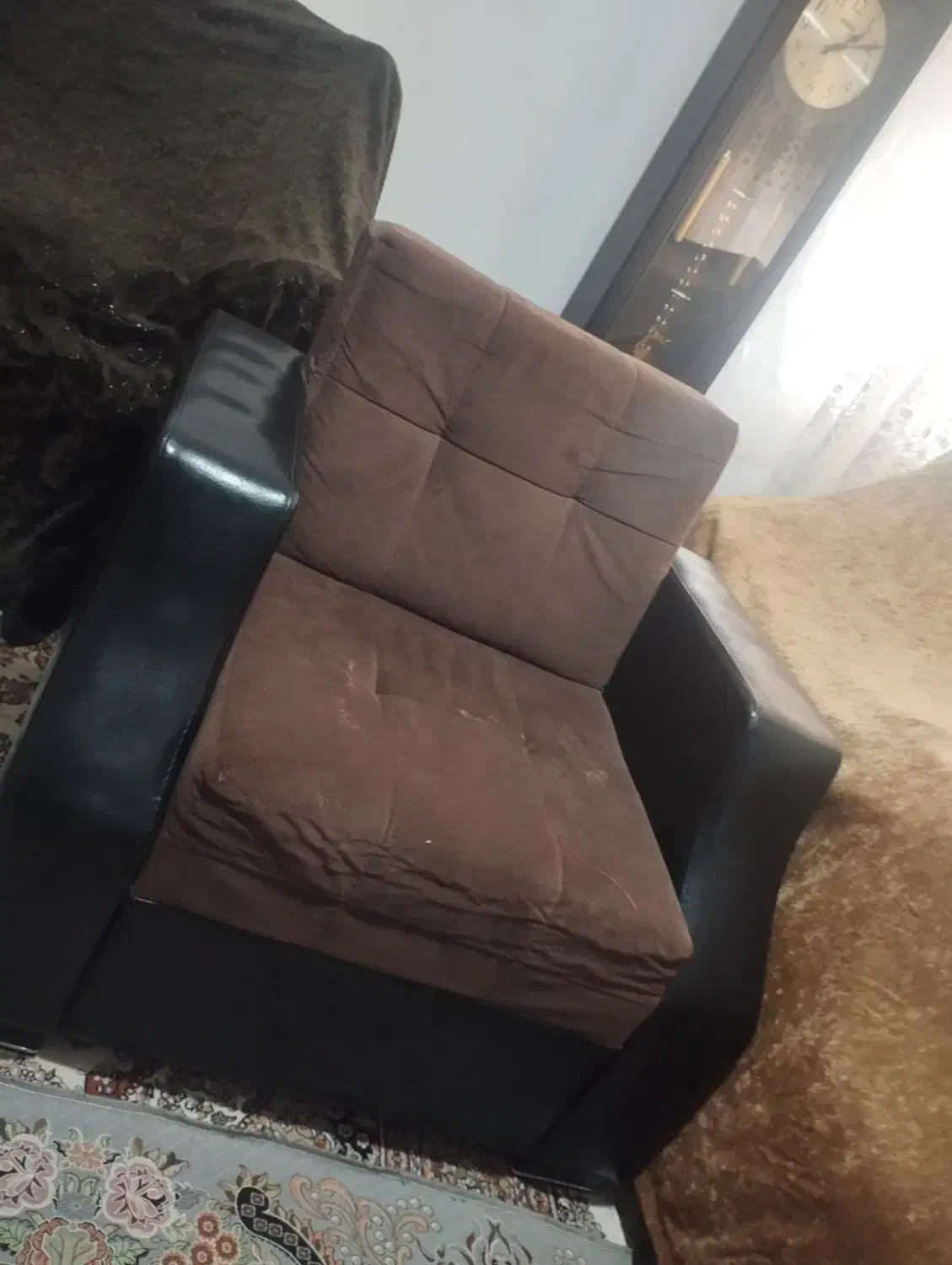 مبل|مبلمان خانگی و میز عسلی|میرجاوه, |دیوار