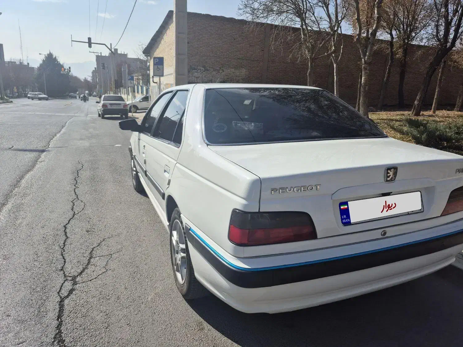 پژو پارس سفارشی|خودرو سواری و وانت|شهرکرد, |دیوار