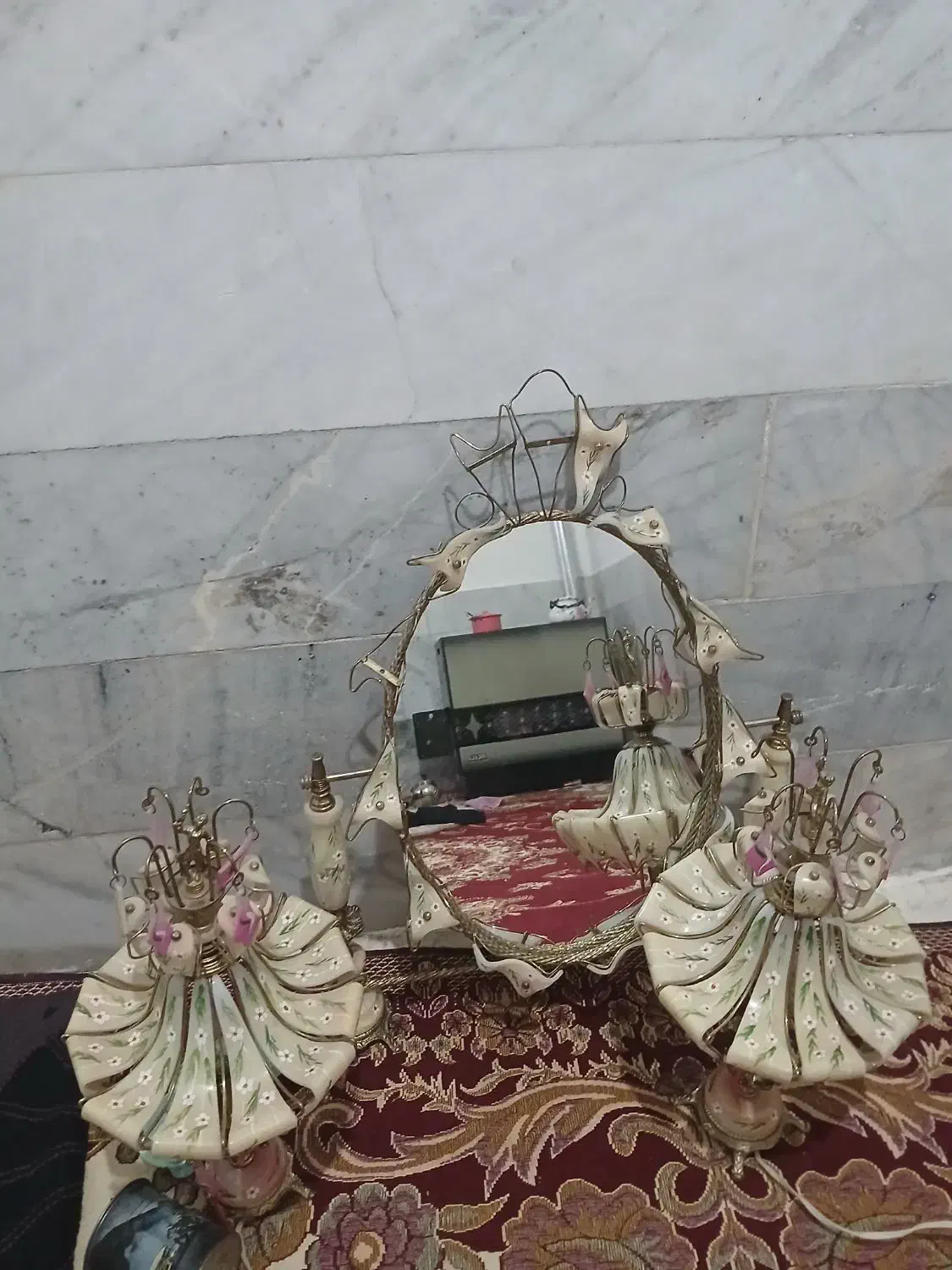 آینه شمعدان قدمتدار|کلکسیون اشیاء عتیقه|زنجان, |دیوار