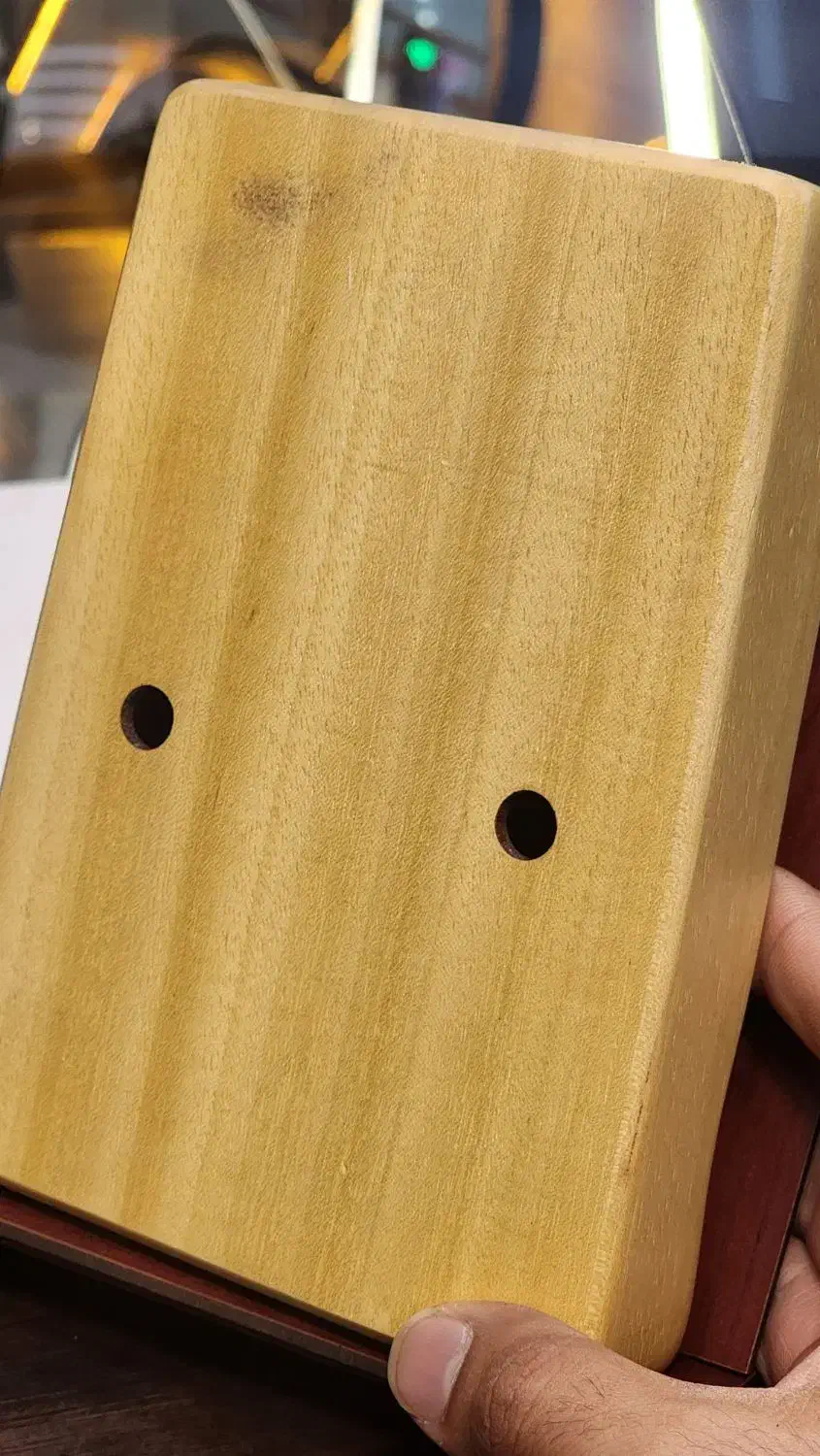 کالیمبا wolf|سازهای سنتی|پردیس, فاز ۲|دیوار