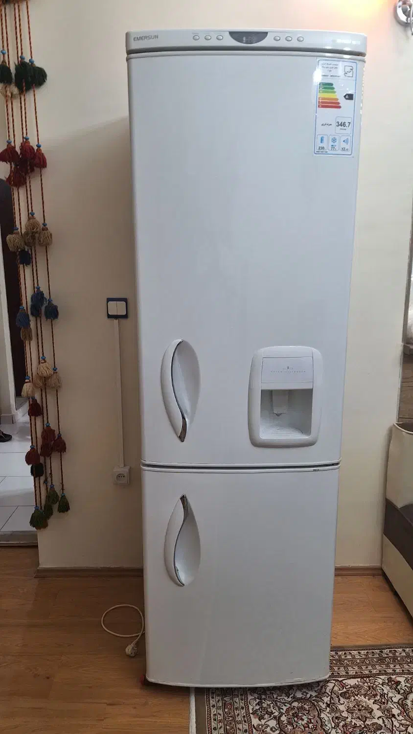 یخچال فریزر امرسان بسیار تمیز|یخچال و فریزر|پرند, فاز ۵|دیوار