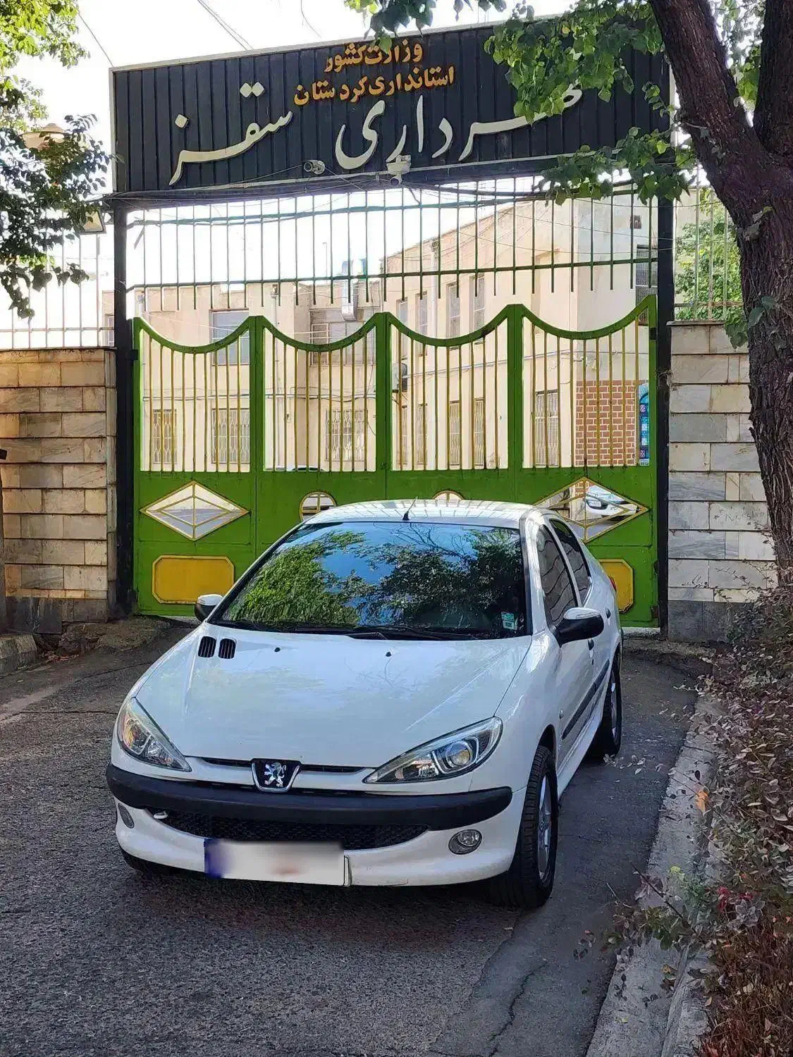 ۲۰۶ SD V8  بدون رنگ در حد صفر ۴۰۴|خودرو سواری و وانت|سقز, |دیوار