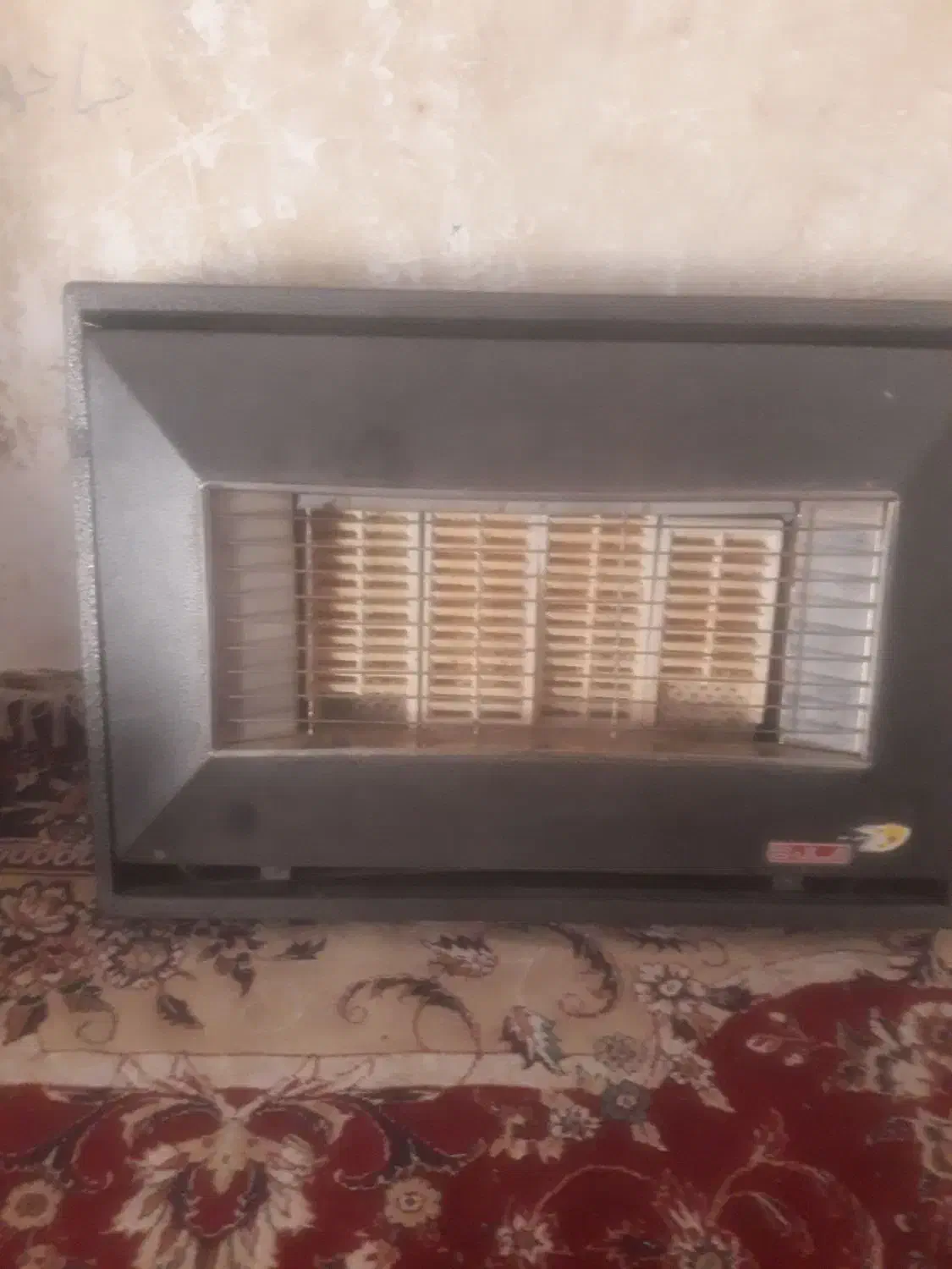 سلام یک عدد بخاری دیواری سالم یک سال کارکره|بخاری، هیتر، شومینه|سوسنگرد, |دیوار