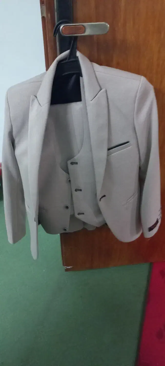 سایز 34|کفش و لباس بچه|کازرون, |دیوار