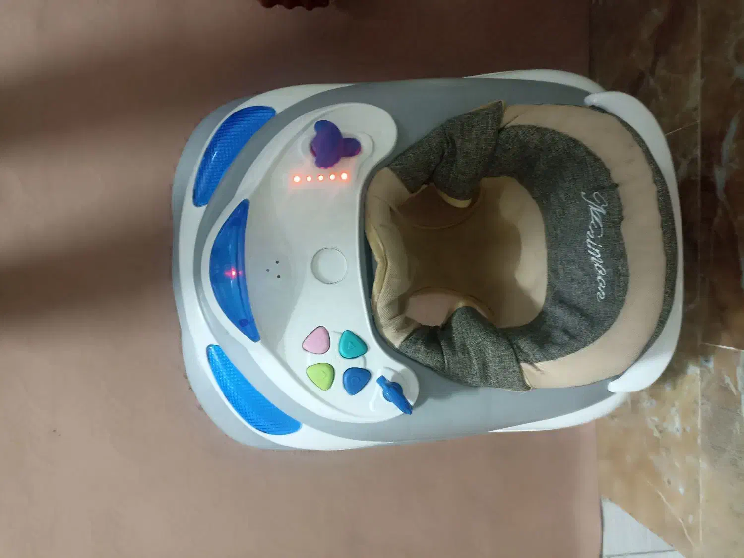 روروک نوزاد موزیکال|کالسکه و لوازم جانبی|کاشمر, |دیوار