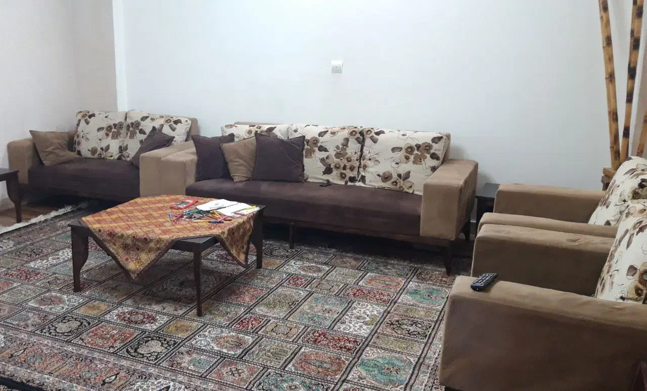 مبل راحتی ۷ نفره|مبلمان خانگی و میز عسلی|تهران, آزادشهر|دیوار