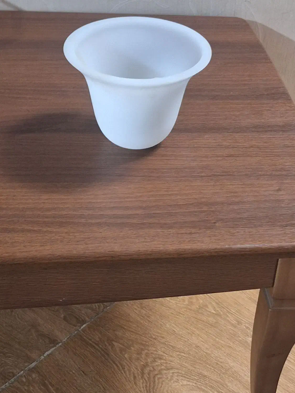 حباب لوستر|لوستر و چراغ آویز|نیشابور, هفده شهریور|دیوار