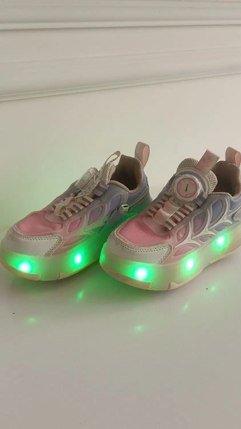 کفش اسکیتی دخترانه|دوچرخه، اسکیت، اسکوتر|جم, |دیوار