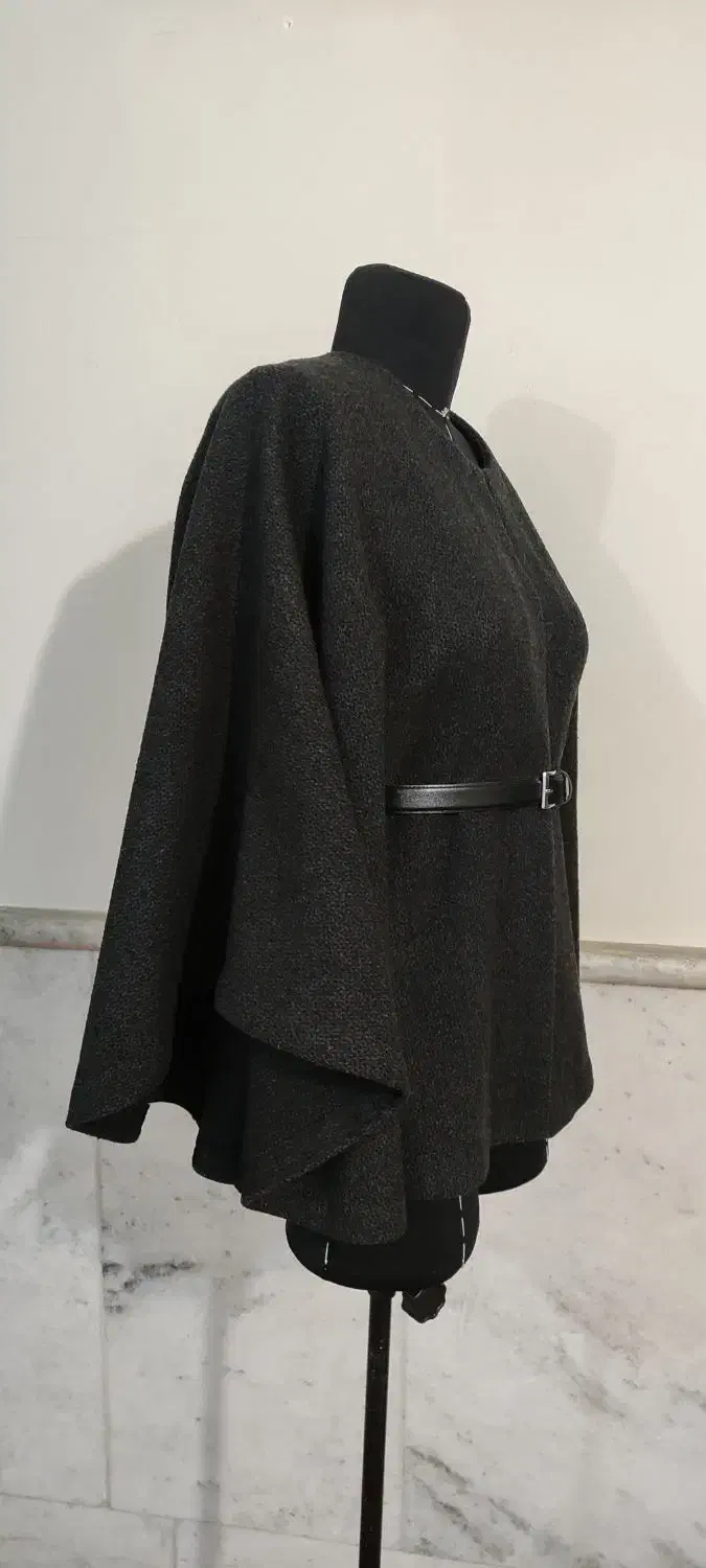 شنل جذاب|لباس|مشهد, کلاهدوز|دیوار