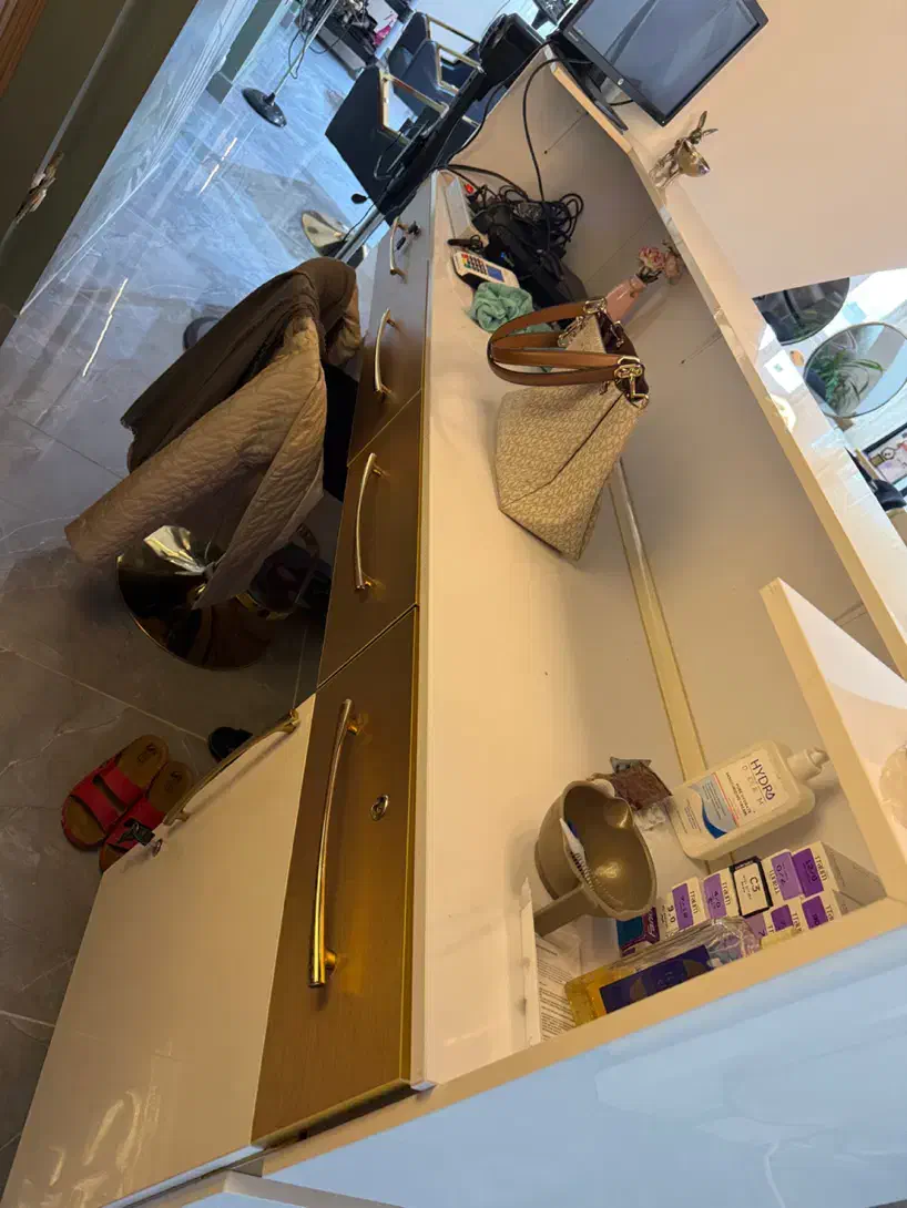 میز منشی|مبلمان اداری|ارومیه, |دیوار