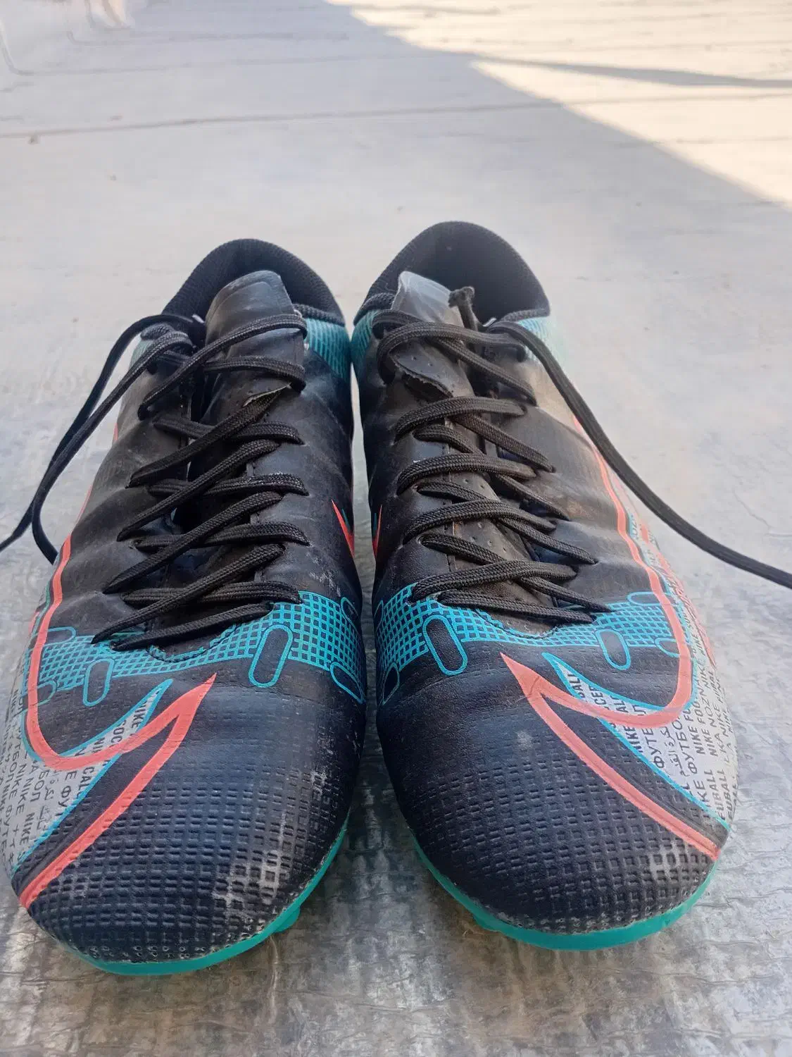 کفش فوتبال چمن|کیف، کفش، کمربند|نجفآباد, منتظری جنوبی|دیوار