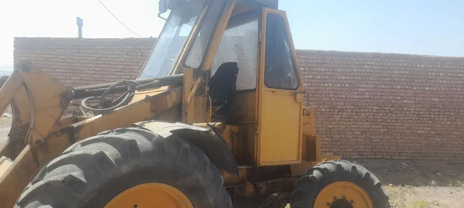 بیل عقب|خودرو سنگین|زرند, |دیوار