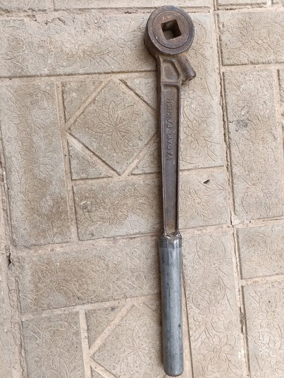 آچار جقجقه ای|ابزارآلات|تاکستان, |دیوار