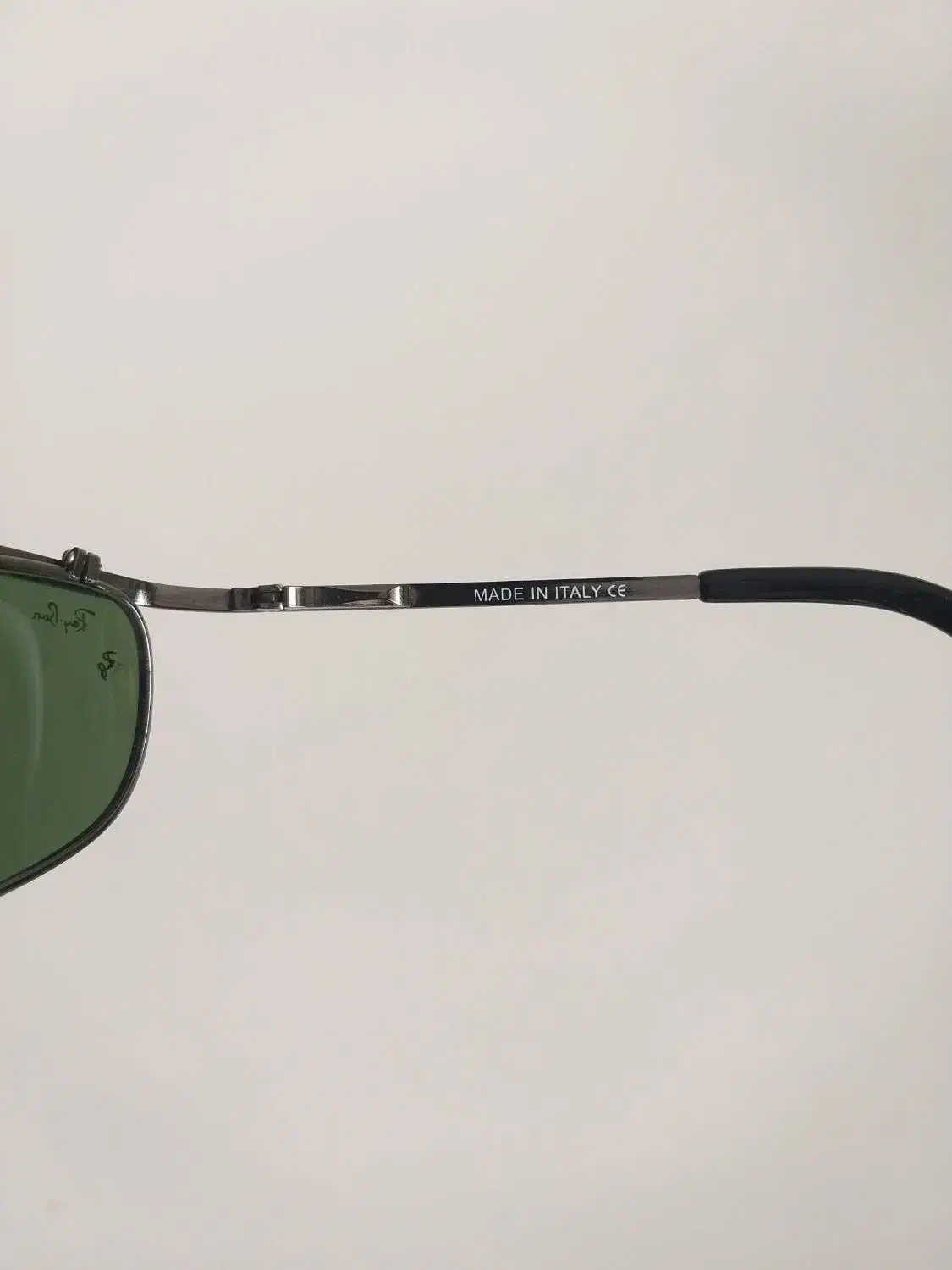 عینک آفتابی ری بن اصل ایتالیا Ray Ban|زیورآلات و اکسسوری|تهران, مخصوص|دیوار