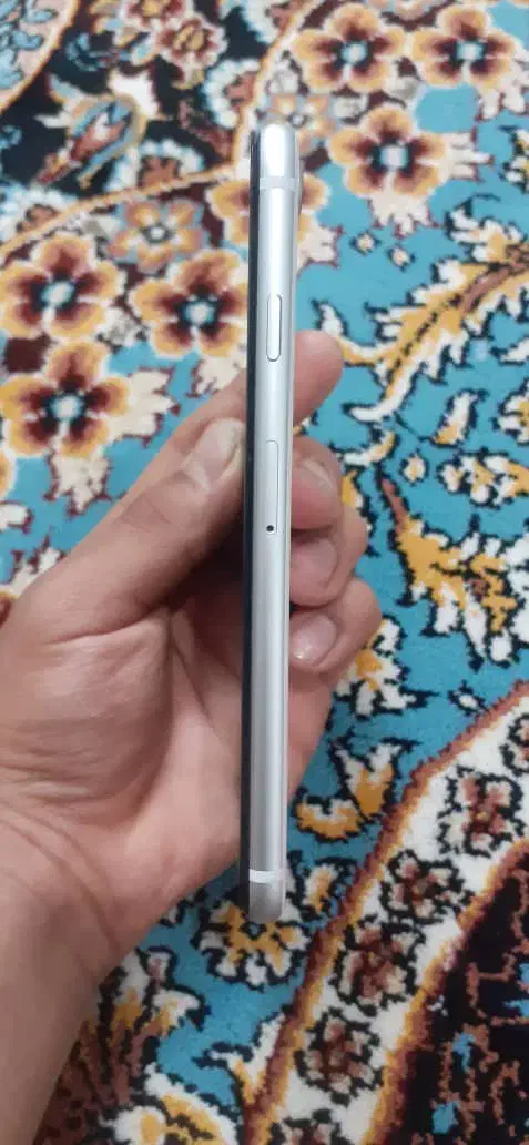 ایفون se|موبایل|تهران, نازی‌آباد|دیوار