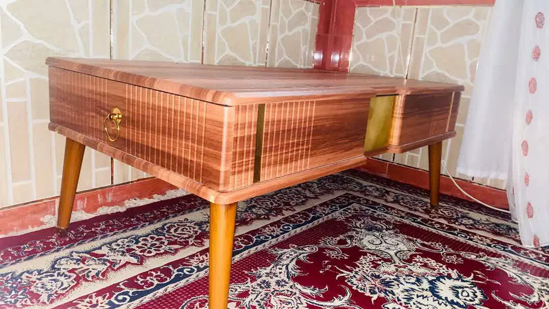 مبل|مبلمان خانگی و میز عسلی|قیروکارزین, |دیوار