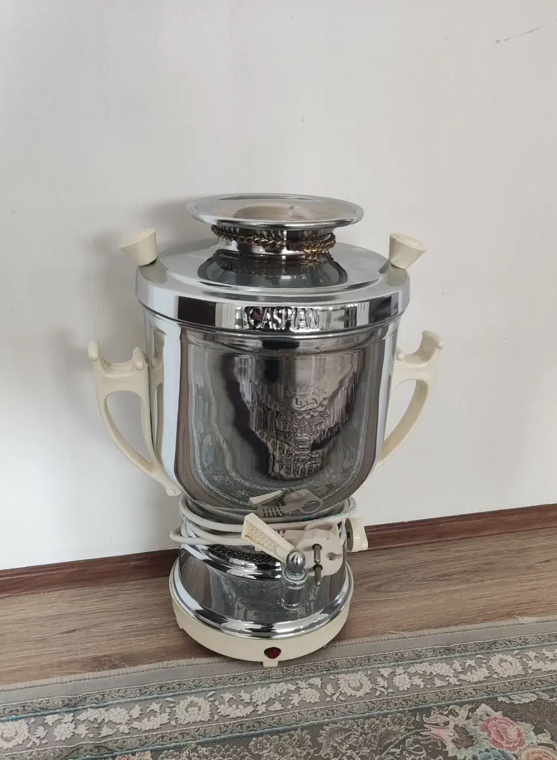 سماور برقی سالم اصل|سماور، چای‌ساز، قهوه‌ساز|ارومیه, |دیوار