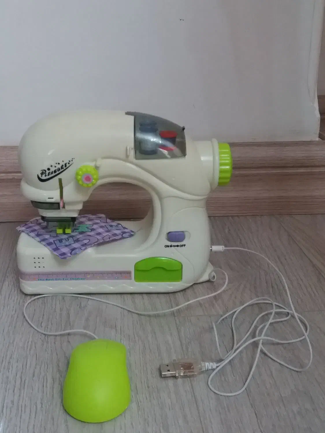 چرخ خیاطی برقی کودک دخترانه|چرخ خیاطی و ریسندگی|تبریز, |دیوار