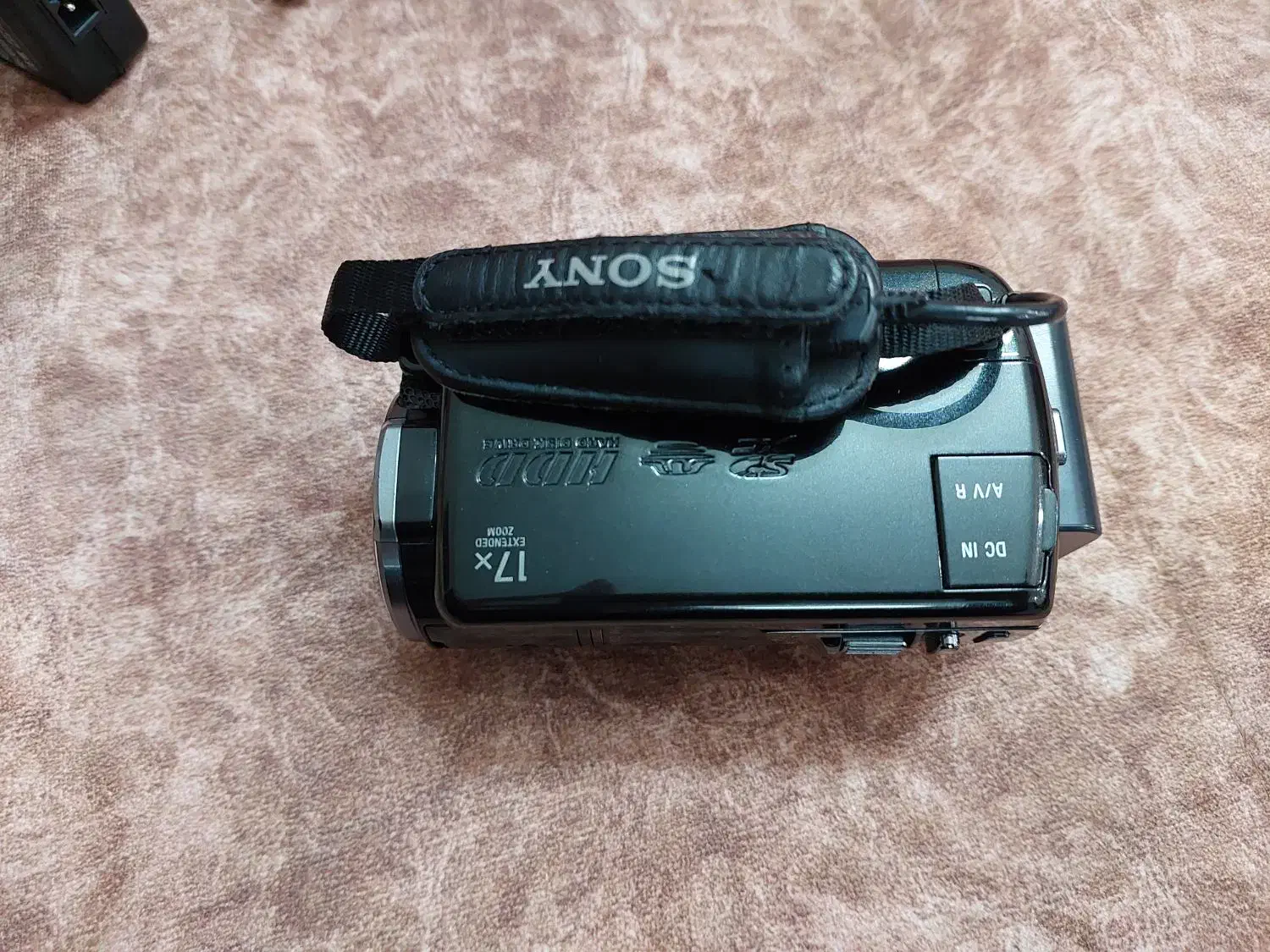 دوربین فیلمبرداریsony|دوربین عکاسی و فیلم‌برداری|زاهدان, |دیوار