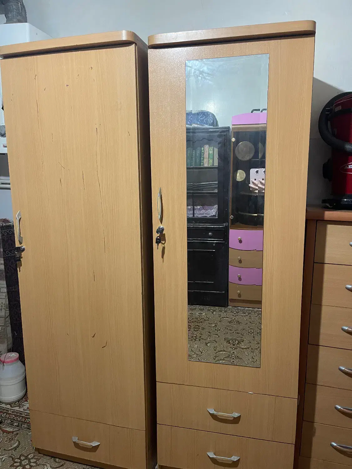 کمد|جاکفشی، کمد، دراور|قرچک, زیبا شهر|دیوار