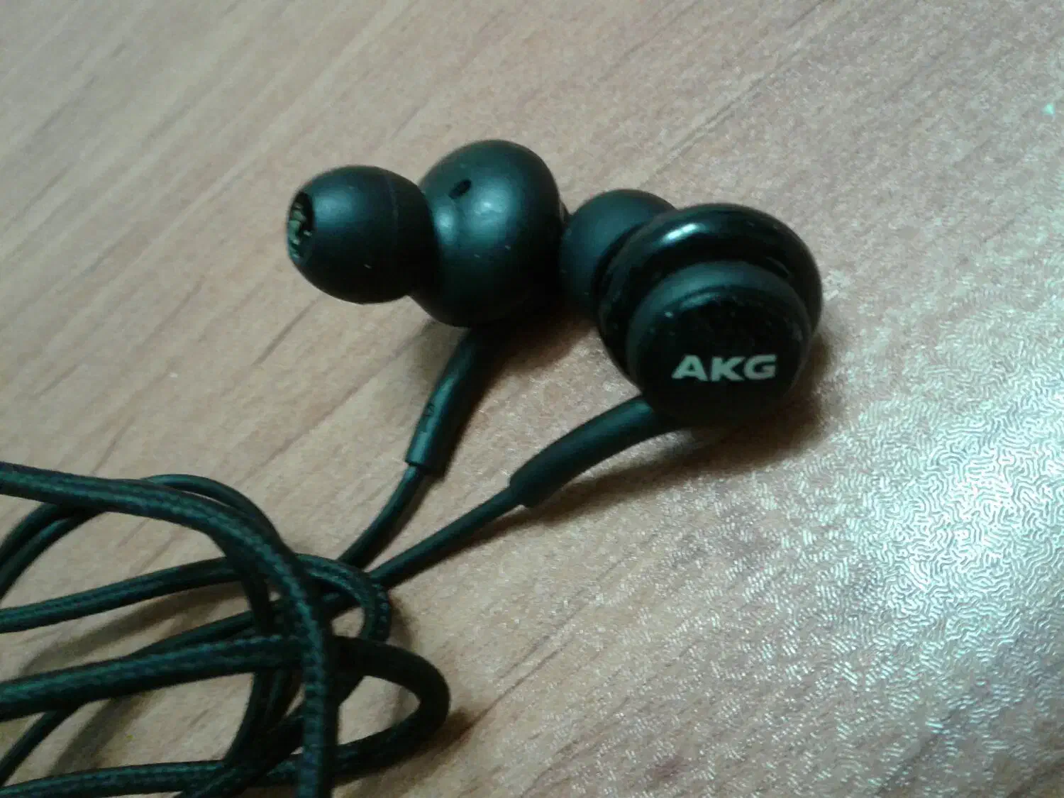 هدفون akg     سامسونگ  اصل وی ات نام|لوازم جانبی موبایل و تبلت|تهران, امین حضور|دیوار