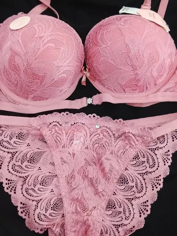 ست سوتین گیپور|لباس|مشهد, مهدی آباد (بلوار توس)|دیوار