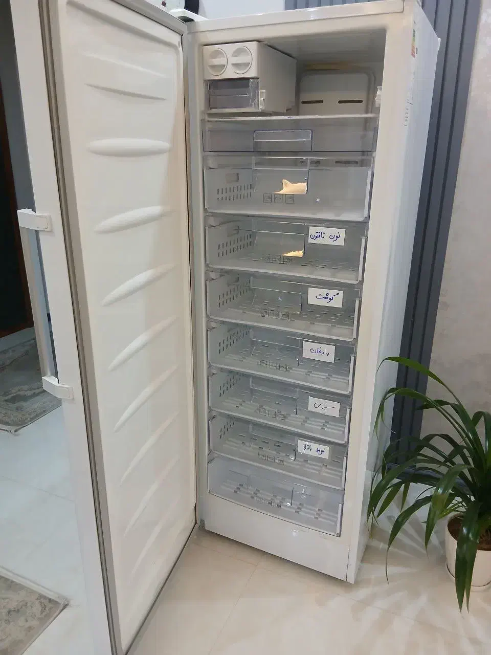 فریزر|یخچال و فریزر|نیشابور, هفده شهریور|دیوار