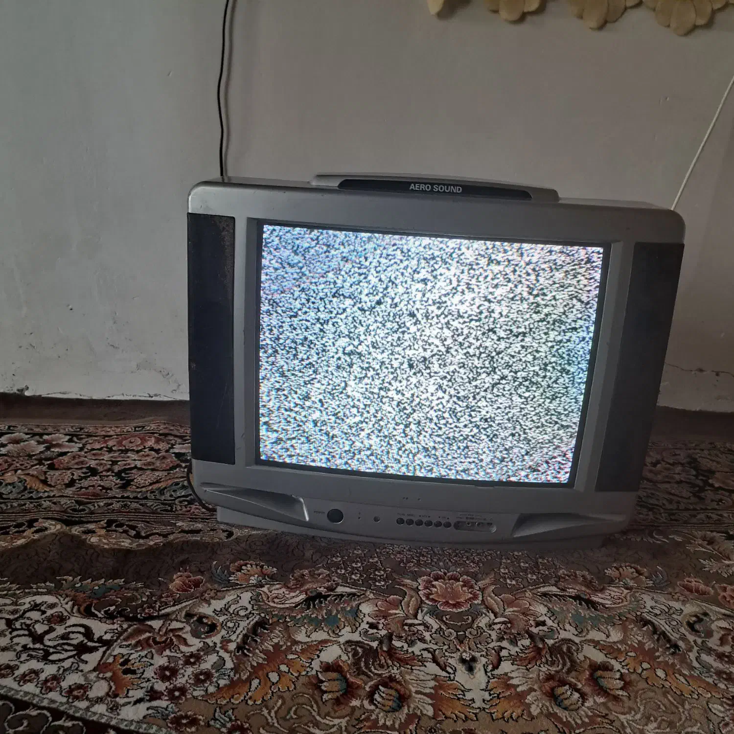 تلویزیون|تلویزیون و پروژکتور|خمین, |دیوار