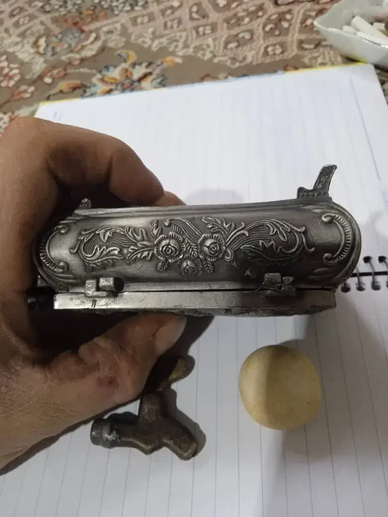 شیر قدیمی|کلکسیون اشیاء عتیقه|ارومیه, |دیوار