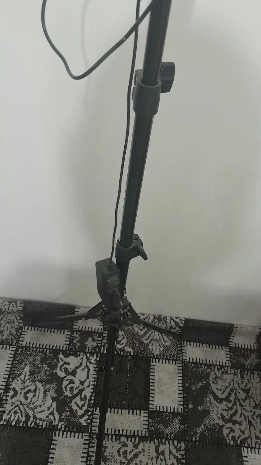 رینگ لایت نو|دوربین عکاسی و فیلم‌برداری|مشهد, ابوذر|دیوار