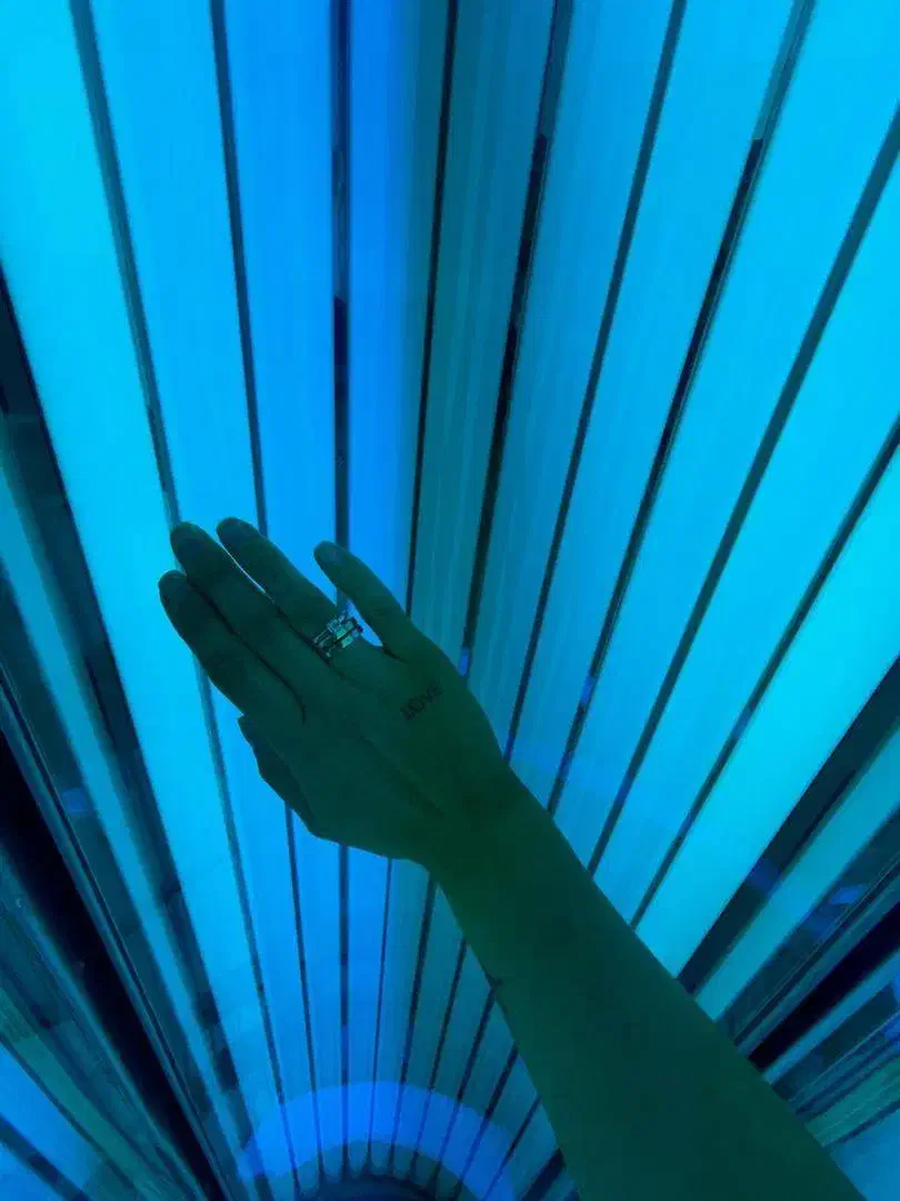 سالن سولاریم بانوان در بلوار فردوس شرق - صادقیه|خدمات آرایشگری و زیبایی|تهران, فردوس|دیوار