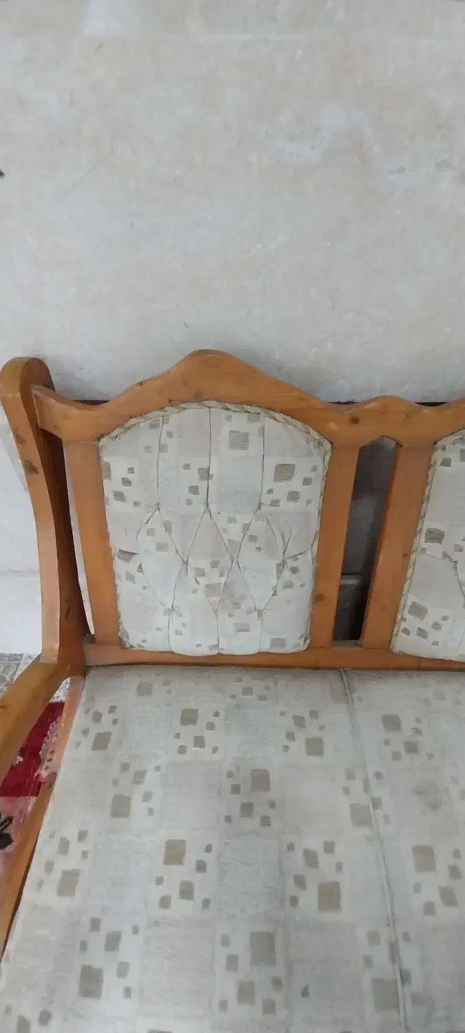 مبل ۶ نفره تمیز فروش یک میلیون صد|مبلمان خانگی و میز عسلی|شفت, |دیوار