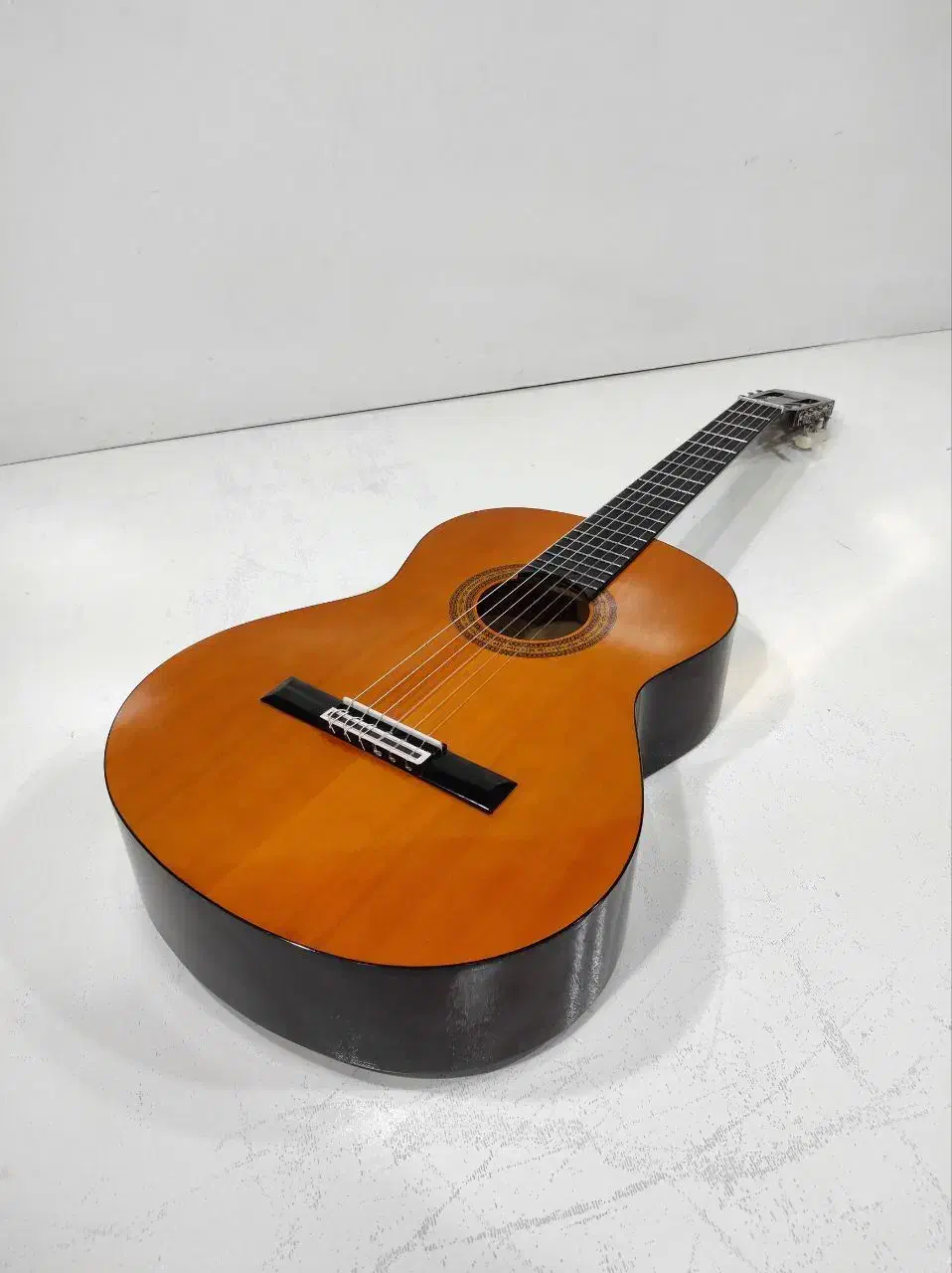 گیتار آریا ak15*طراحی کلاسیک با کیفیت ساخت بی‌نظیر|گیتار، بیس، امپلیفایر|تهران, استقلال|دیوار