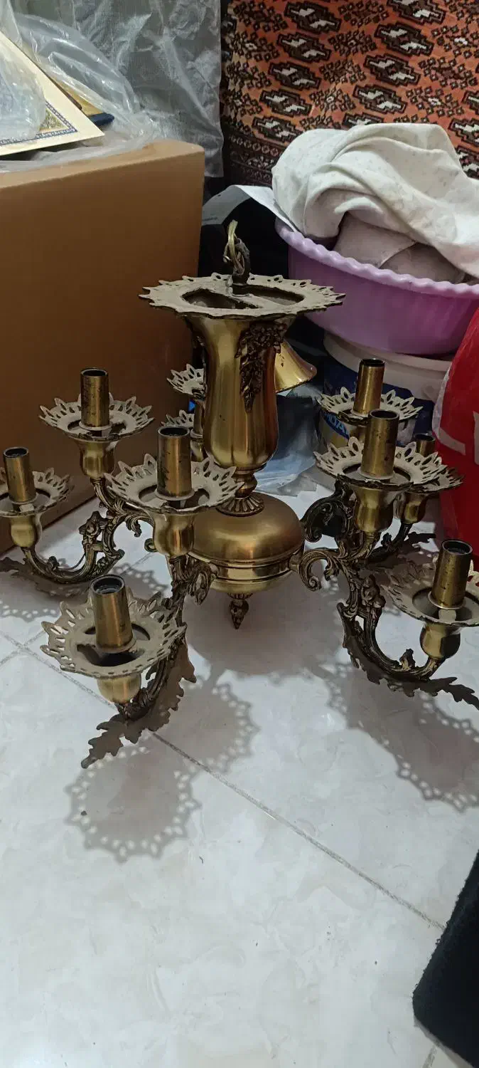 لوستر برنزی|لوستر و چراغ آویز|باقرشهر, |دیوار