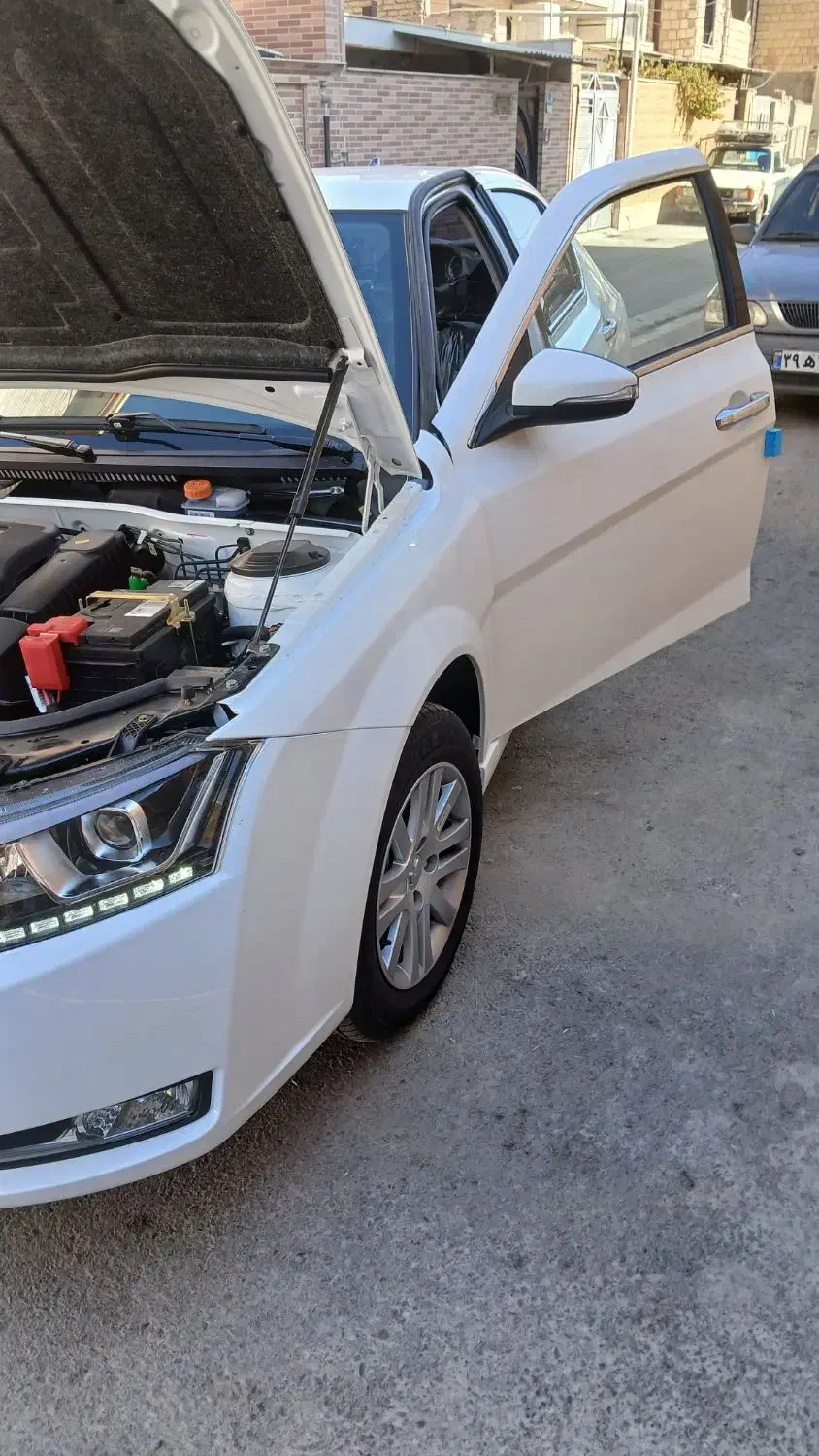 دنا پلاس مدل ۱۴۰۴|خودرو سواری و وانت|صفادشت, |دیوار