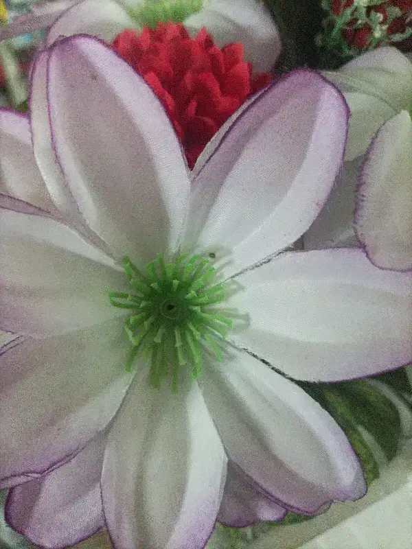 ایرپاد پیدا کردم|اشیا|قم, زاویه|دیوار