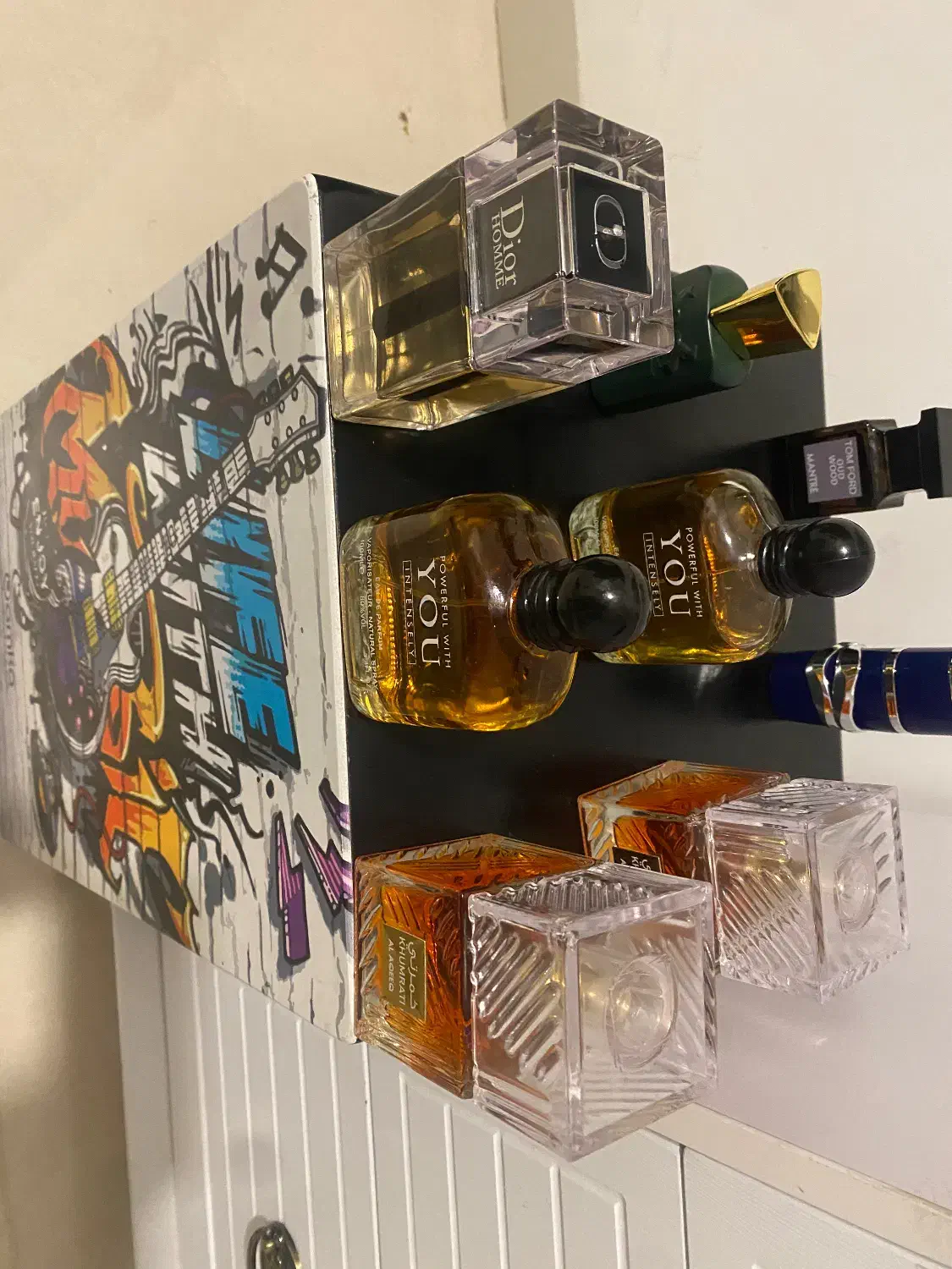 ادکلن|آرایشی، بهداشتی، درمانی|بانه, |دیوار