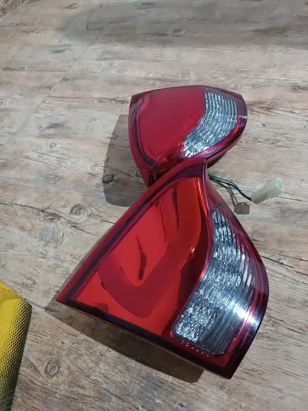 چراغ اسپرت کوییک|قطعات یدکی و لوازم جانبی|رشت, ترمینال|دیوار