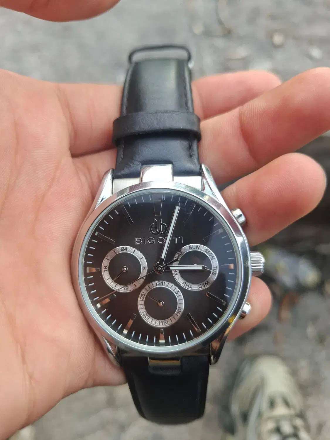 ساعت بیگوتی|ساعت|دزفول, |دیوار