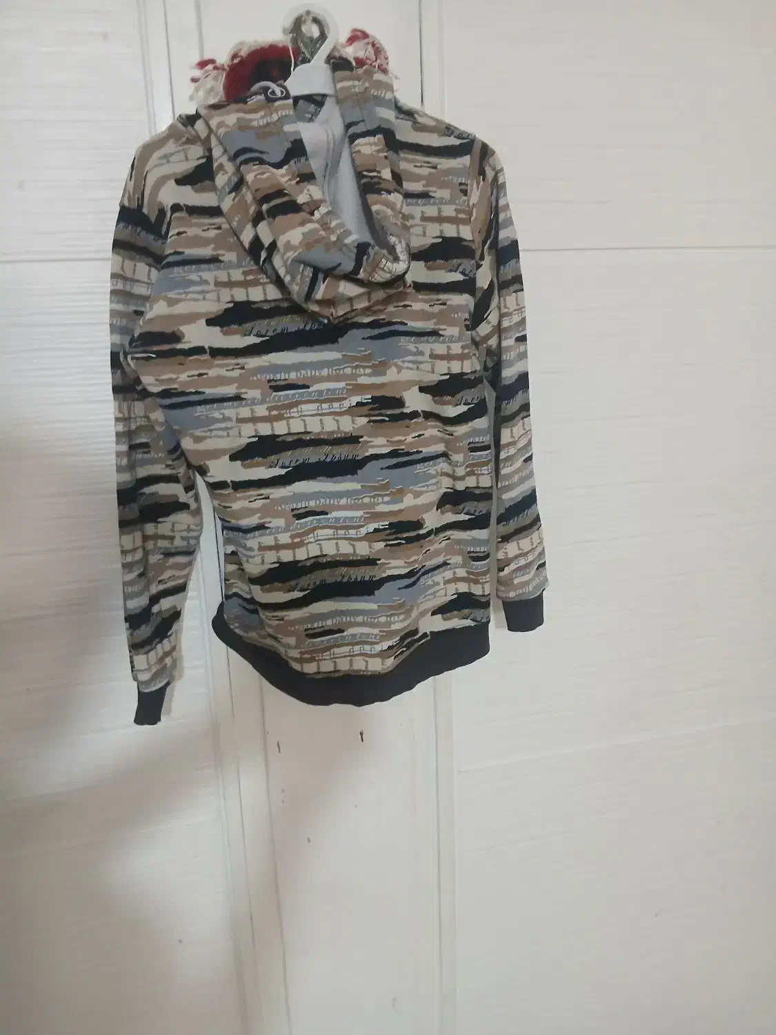 هودی|کفش و لباس بچه|تویسرکان, |دیوار