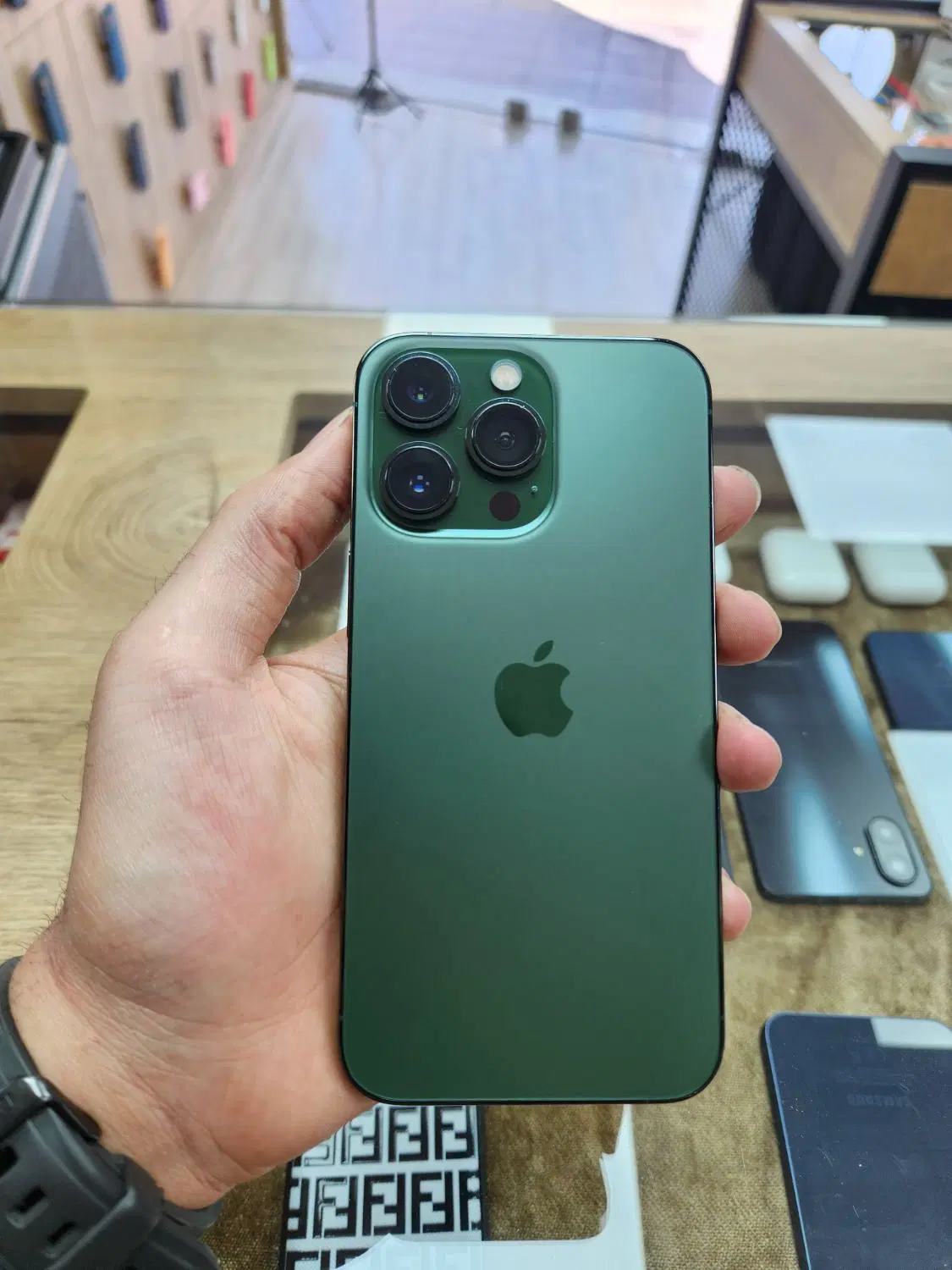 آیفون 13پرو حافظه یک ترا 13pro|موبایل|کرج, فاز ۳ گوهردشت|دیوار