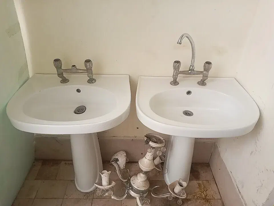 روشور|لوازم سرویس بهداشتی|اصفهان, جامی|دیوار