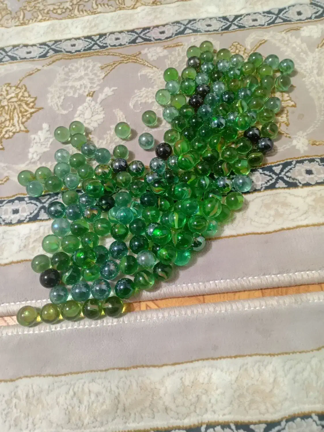 ۱۶۸ دونه تیله|اسباببازی|بومهن, |دیوار