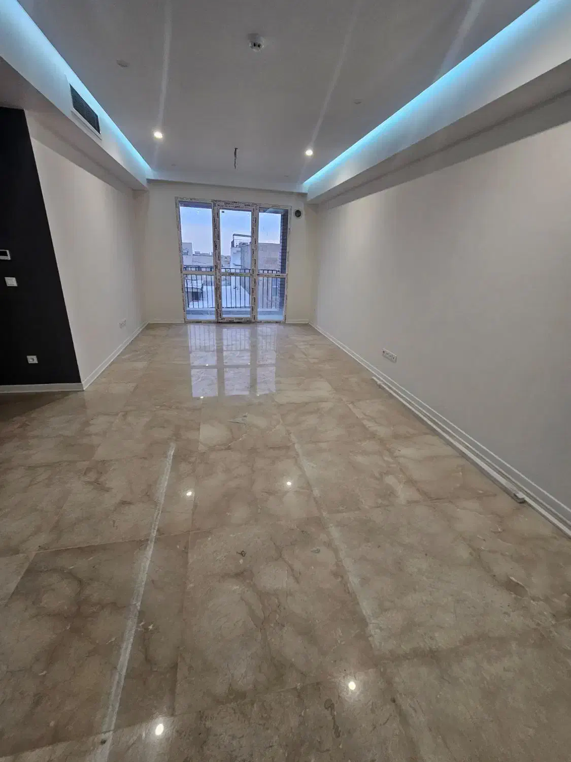 حسین آباد نوساز کلید نخورده ۱۰۵ متر